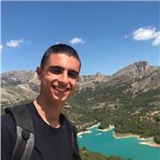 Estudiante de 3er curso de quìmica imparte clases particulares a niños de todas las edades